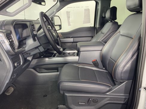 New 2025 Ford F250 Lariat w/ Lariat Ultimate Package image 11