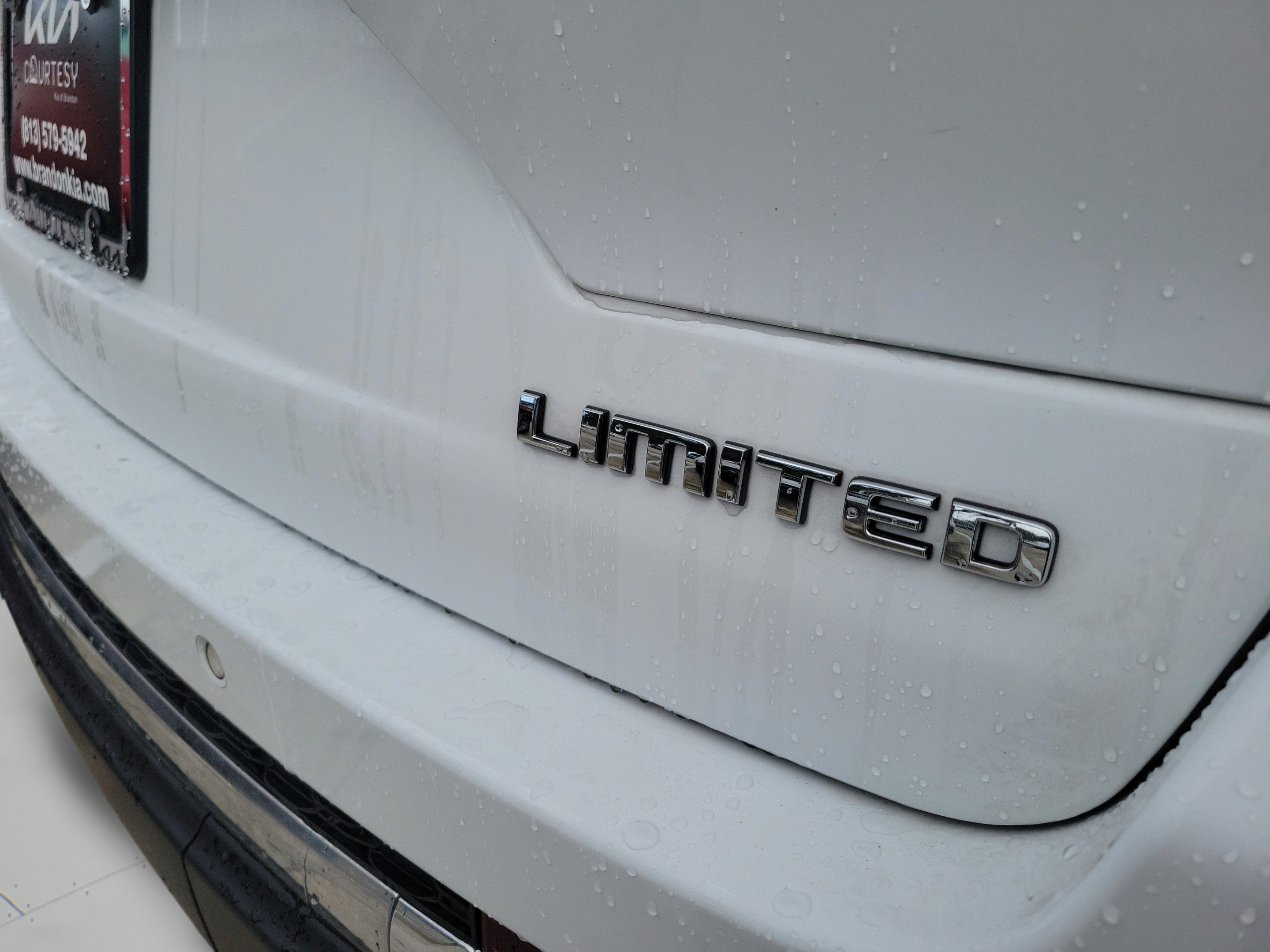 Used 2023 Jeep Grand Cherokee Limited AWD/4WD image 31