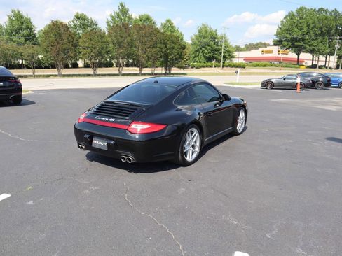 Used 2010 Porsche 911 Carrera S RWD image 10