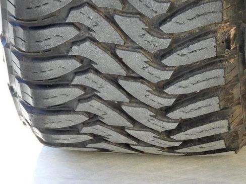 Used 2018 Chevrolet Colorado Z71 image 35