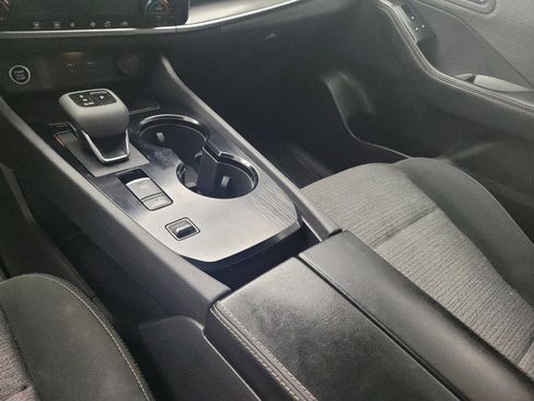 Used 2021 Nissan Rogue SV FWD image 26