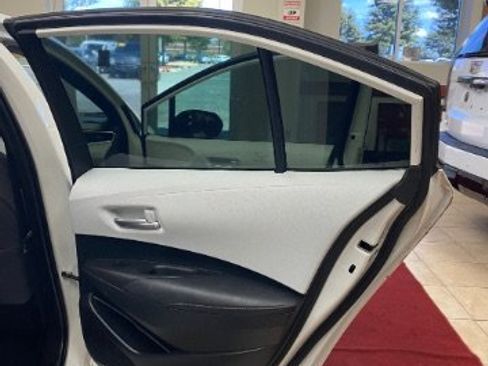 Used 2021 Toyota Corolla SE FWD image 10