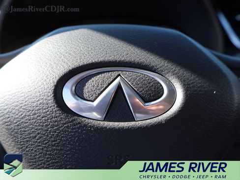 Used 2023 INFINITI QX50 Luxe image 28