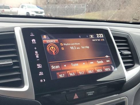 Used 2018 Honda Pilot EX-L image 22