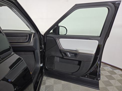 Used 2023 Rivian R1T Adventure AWD/4WD image 18