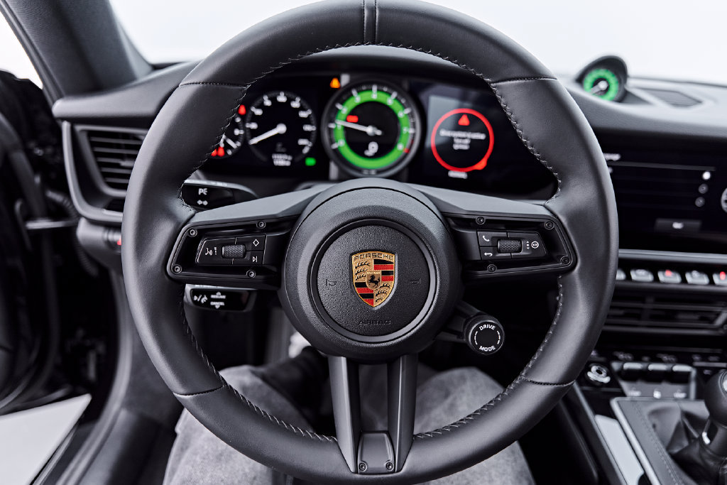Used 2024 Porsche 911 Carrera T RWD image 55