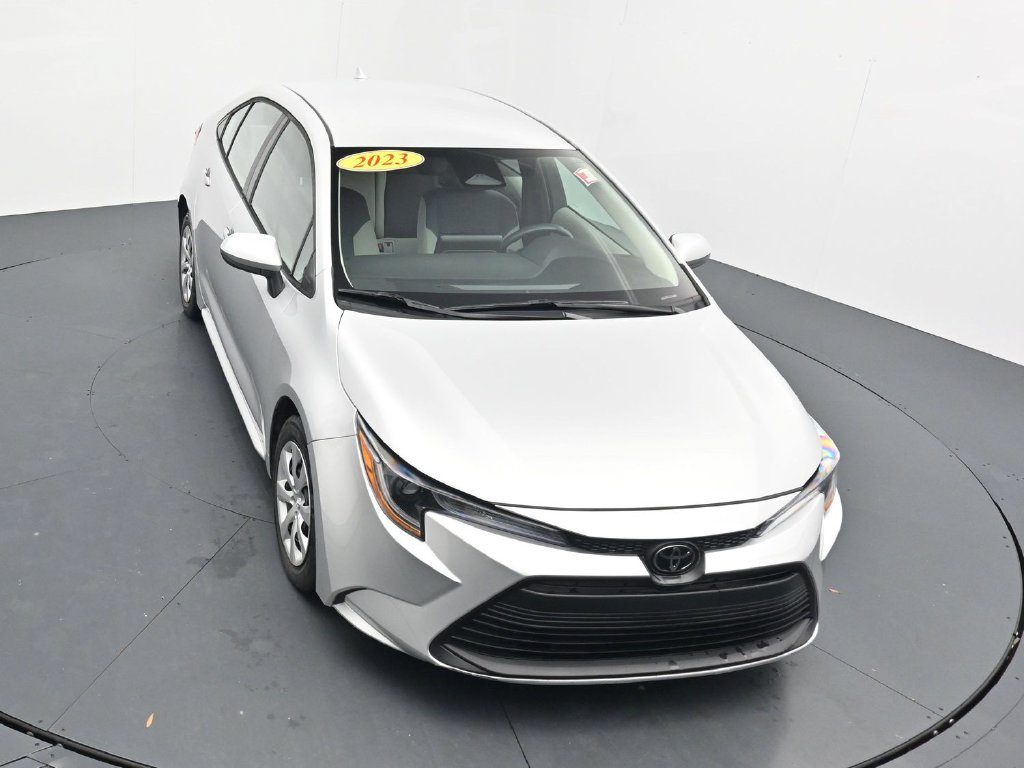 Used 2023 Toyota Corolla LE FWD image 24
