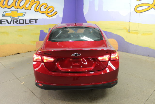 Used 2023 Chevrolet Malibu LT w/ Sport Edition FWD image 7