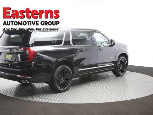 Used 2025 GMC Yukon XL Denali w/ Denali Reserve Package AWD/4WD image 49