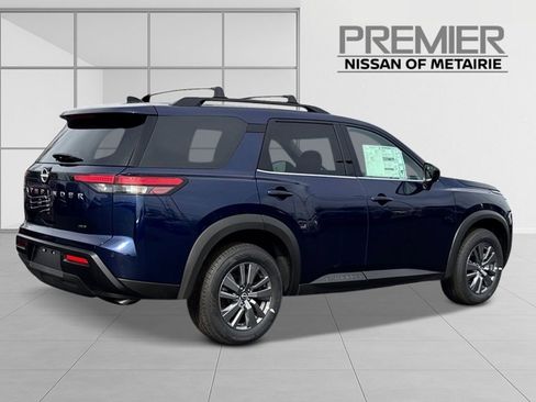 New 2026 Nissan Pathfinder SV image 5