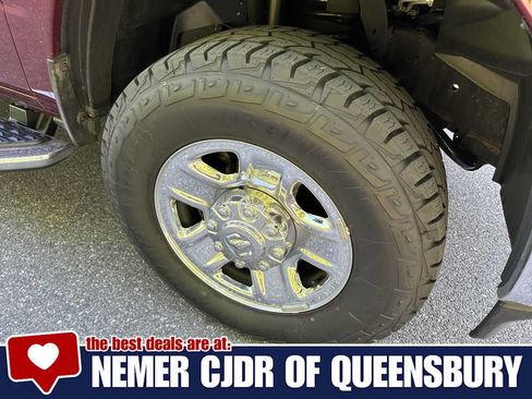 Used 2024 RAM 2500 Tradesman w/ Chrome Appearance Group AWD/4WD image 10