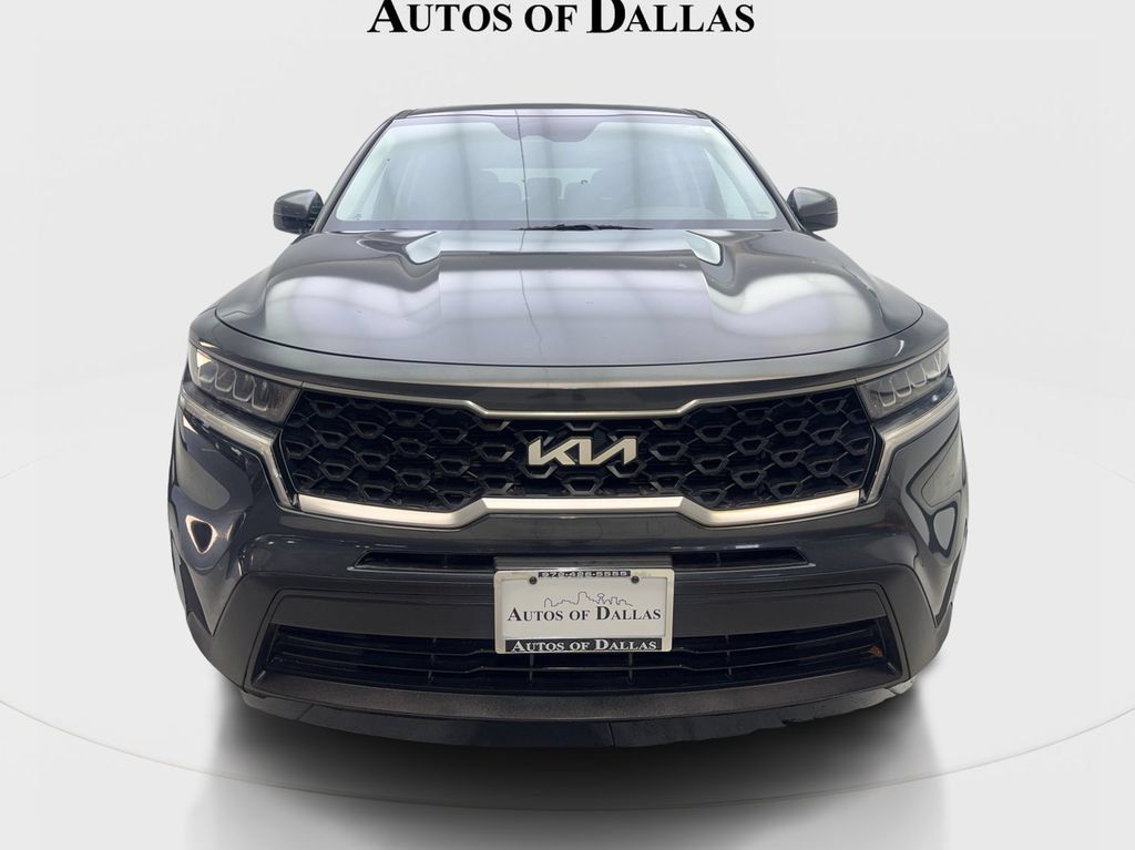 Used 2022 Kia Sorento LX FWD image 4