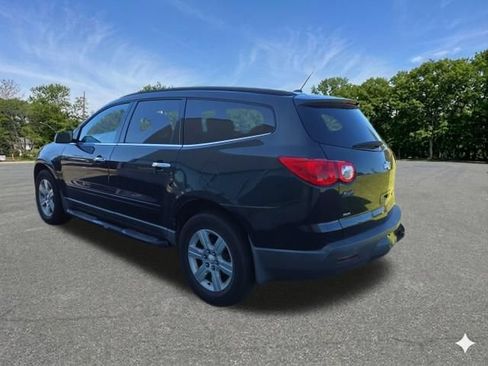 Used 2011 Chevrolet Traverse LT w/ Personal Connectivity Package AWD/4WD image 8