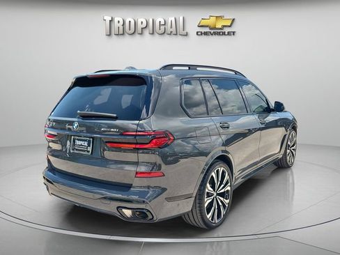 Used 2024 BMW X7 xDrive40i w/ M Sport Package AWD/4WD image 3