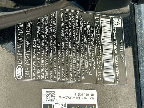 Used 2021 Land Rover Range Rover AWD/4WD image 33