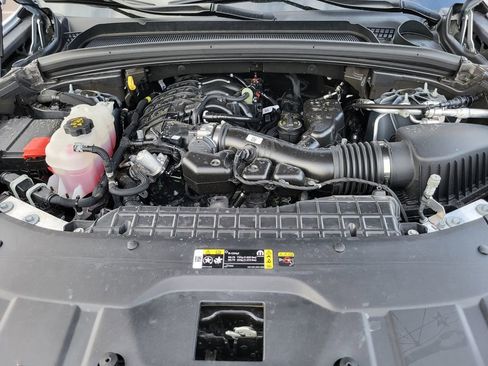 Used 2025 Jeep Grand Cherokee L Altitude image 33