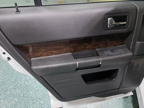 Used 2019 Ford Flex Limited AWD/4WD image 20