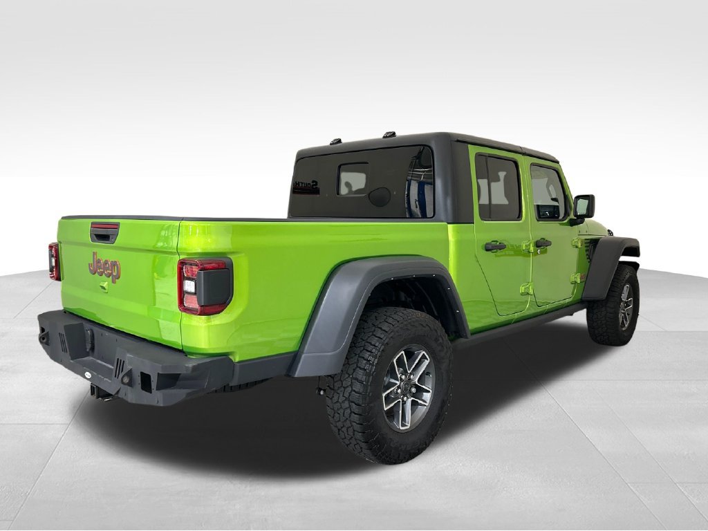 Used 2025 Jeep Gladiator Mojave w/ Convenience Group AWD/4WD image 7