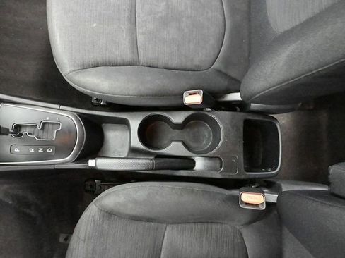 Used 2017 Hyundai Accent SE image 28