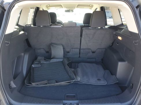 Used 2018 Ford Escape SE w/ SE Sync 3 Package image 8