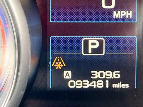 Used 2018 Subaru Outback 2.5i Premium w/ Popular Package #1 image 12