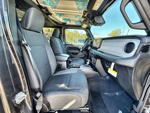 New 2025 Jeep Wrangler Willys image 25