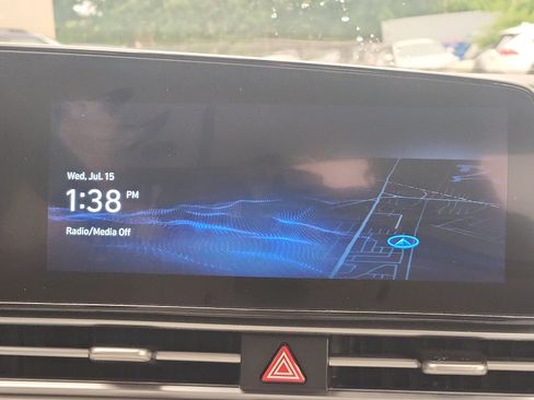 Certified 2023 Hyundai Elantra Limited w/ Cargo Package FWD image 17