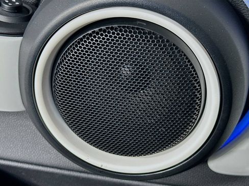 Used 2016 MINI Cooper 4-Door Hardtop FWD image 18