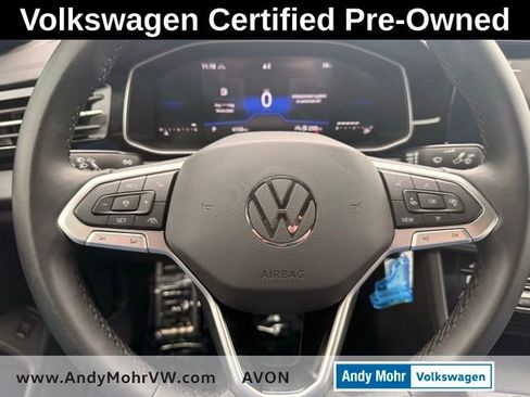 Used 2025 Volkswagen Jetta Sport FWD image 20