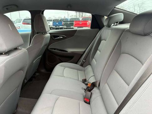 Used 2023 Chevrolet Malibu LS image 13