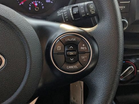 Used 2020 Kia Soul S FWD image 22