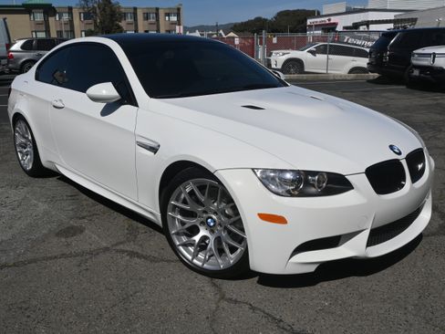 Used 2013 BMW M3 Coupe image 20