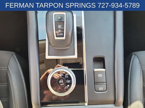 Used 2023 Mitsubishi Outlander SE image 26