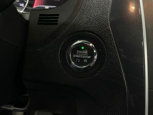 Used 2018 Ford Explorer Limited w/ Equipment Group 301A image 21