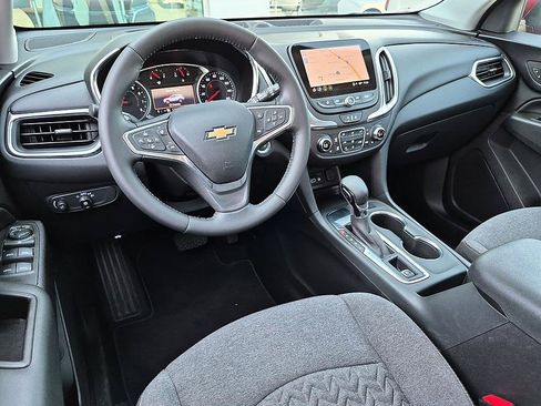 Used 2022 Chevrolet Equinox LT FWD image 31