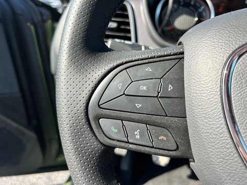 Used 2023 Dodge Challenger R/T Scat Pack w/ Scat Pack Stripe image 23