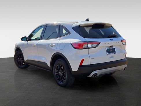 Used 2020 Ford Escape SE Sport image 6