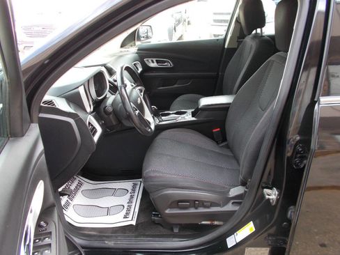 Used 2016 Chevrolet Equinox LT image 10