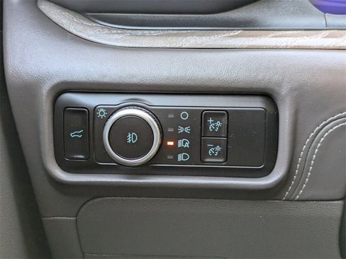 Used 2023 Ford Explorer Platinum w/ Technology Package image 26