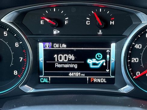 Used 2017 Chevrolet Malibu Premier w/ Premier Sun and Wheel Package image 22