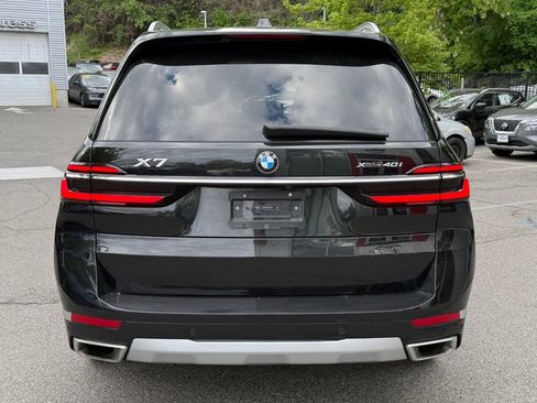 Used 2025 BMW X7 xDrive40i AWD/4WD image 5