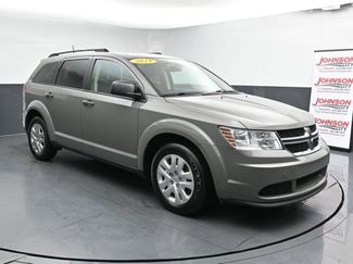 Used 2019 Dodge Journey SE video 2