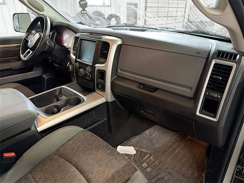Used 2017 RAM 1500 Big Horn image 12