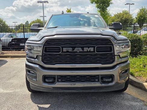 Used 2022 RAM 2500 Limited AWD/4WD image 2