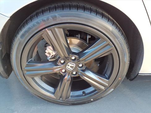 Used 2023 Honda Accord Sport image 21