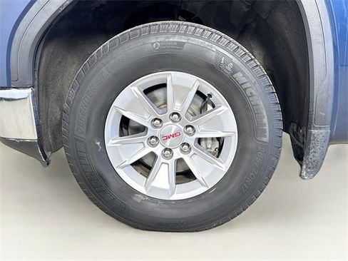 Used 2019 GMC Sierra 1500 SLE w/ SLE Value Package image 31
