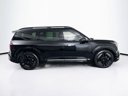 Used 2024 Kia EV9 GT-Line AWD/4WD image 10