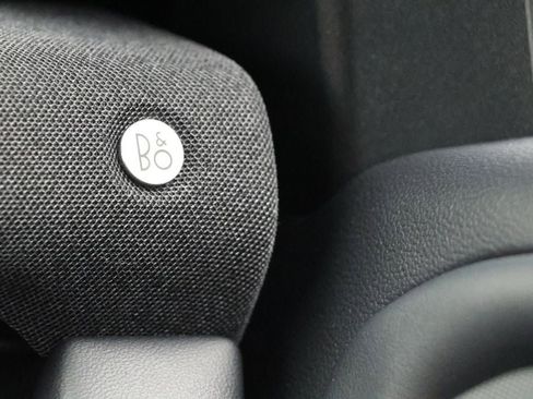 Used 2025 Ford Explorer ST-Line w/ ST-Line Street Pack image 28