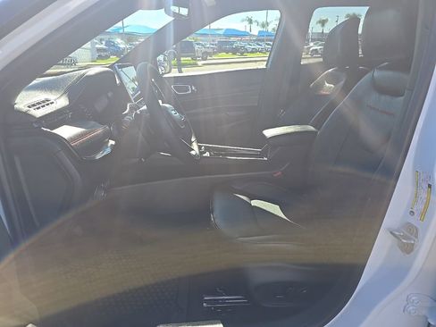 New 2026 Jeep Compass Trailhawk w/ Trailer Tow Group image 27