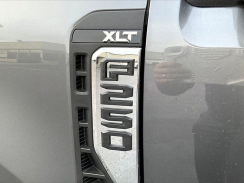 New 2026 Ford F250 XLT image 9